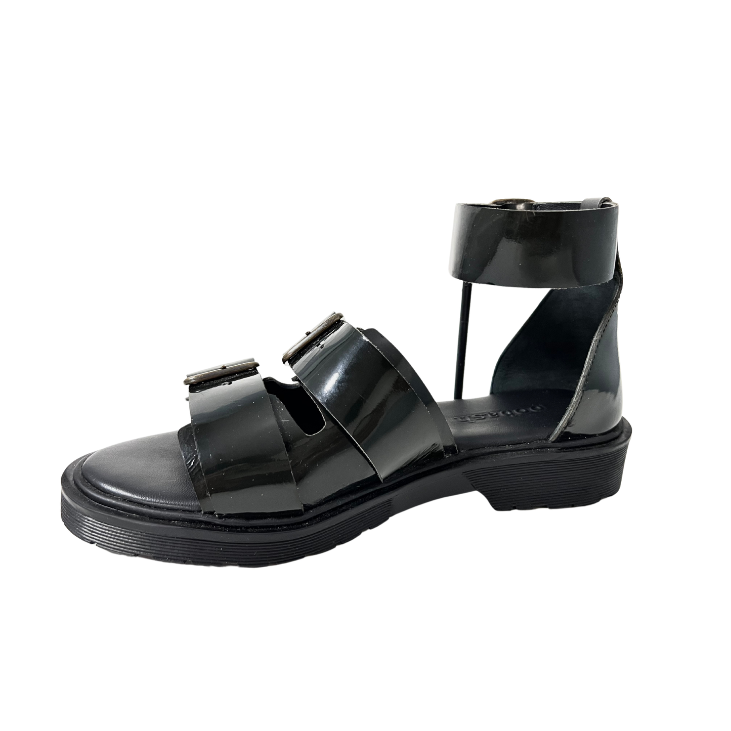 Black shiny buckle platform lug sandal