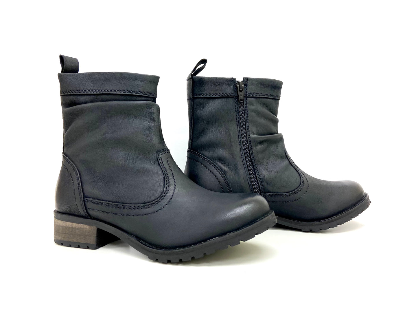 Slouchy Leather Boots Black zip up