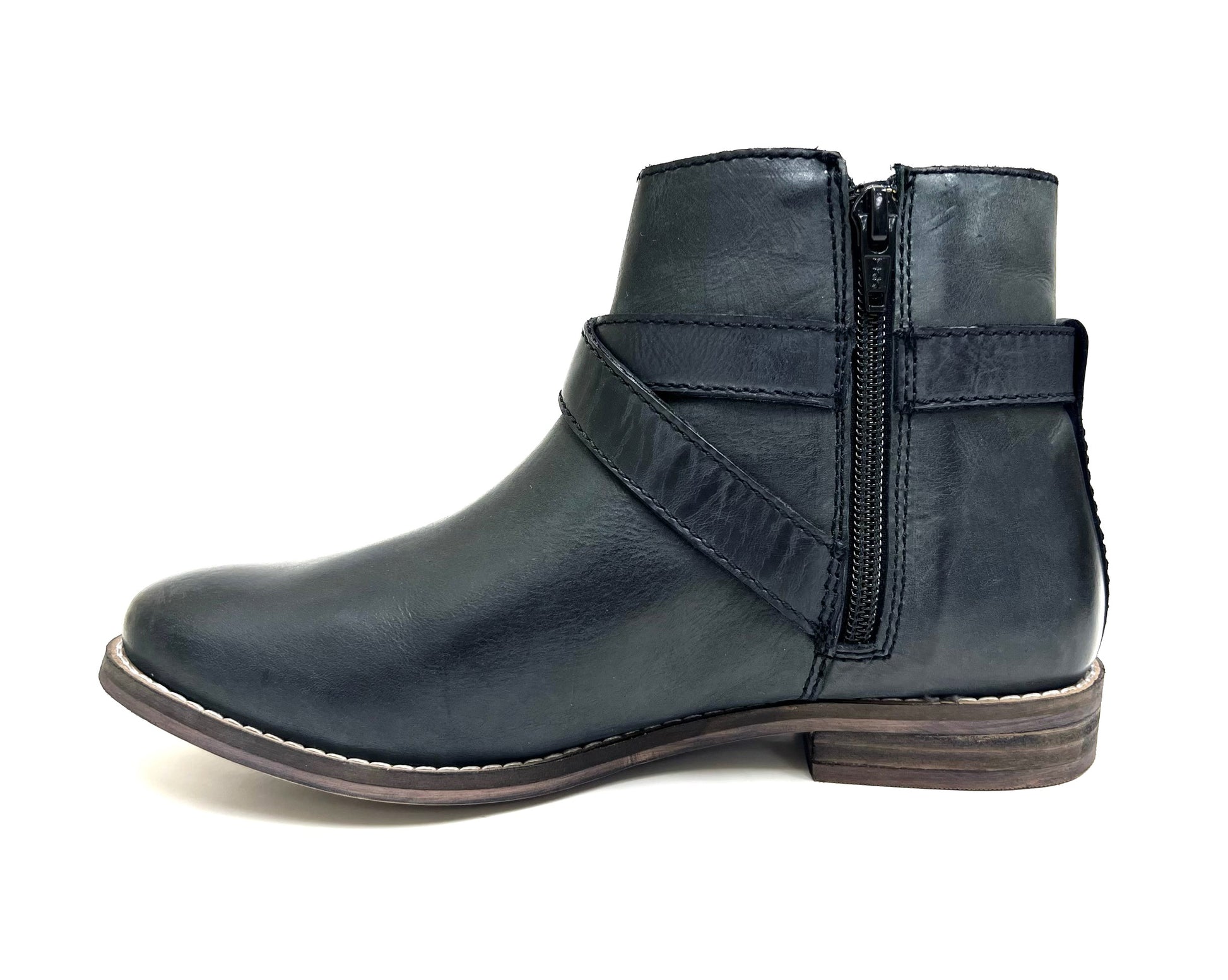 Flat Stacked Heeled Cowgirl Ankle Bootie