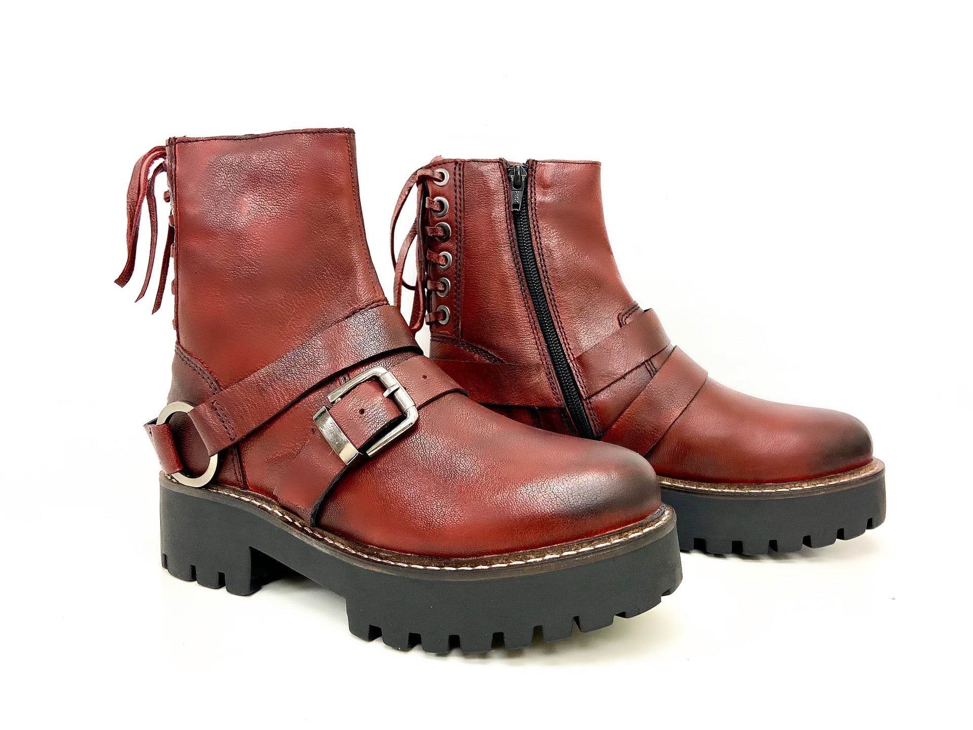 Retro Platform Boot with laces