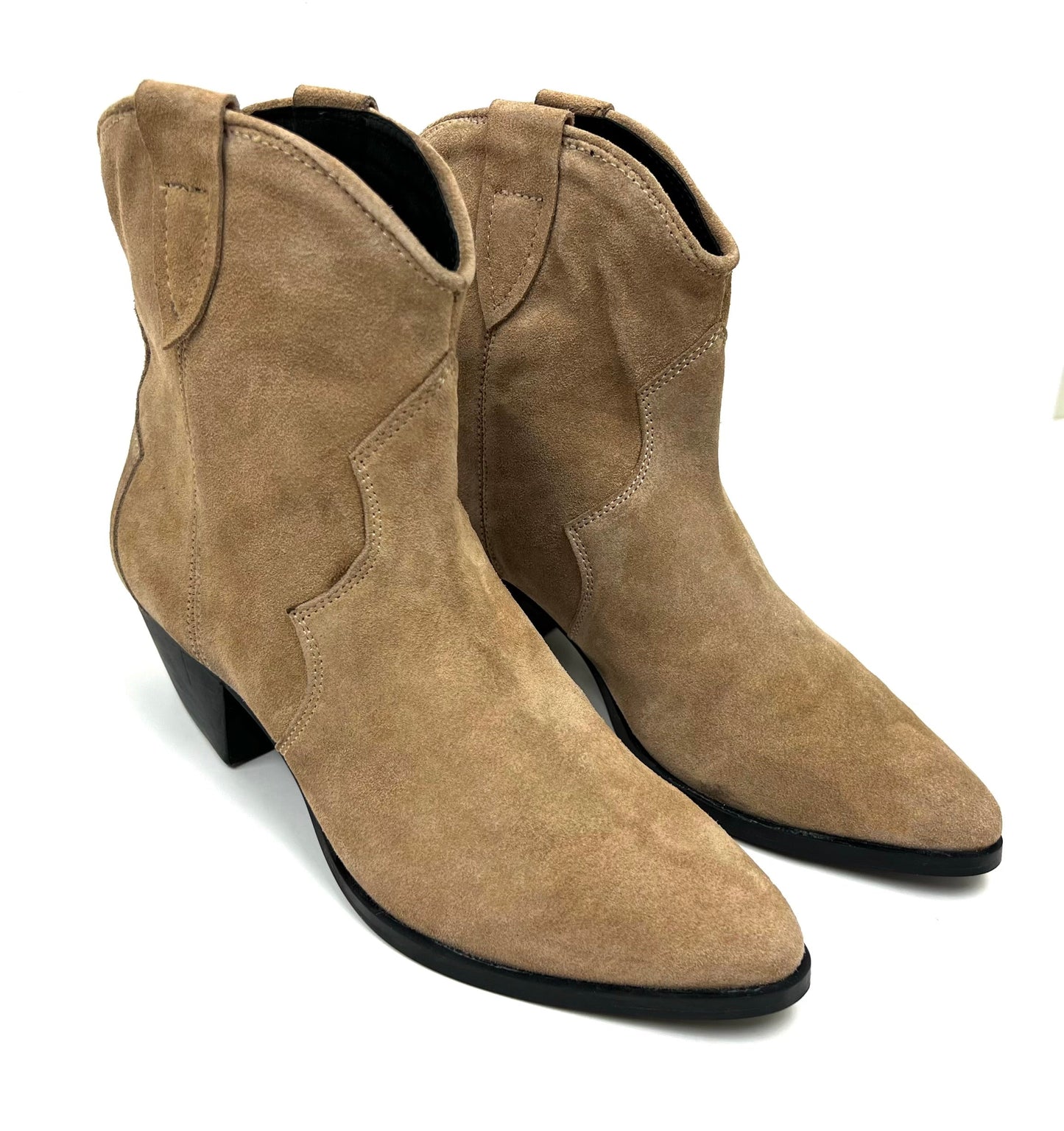Ladies Beige Western Boot Short Shaft