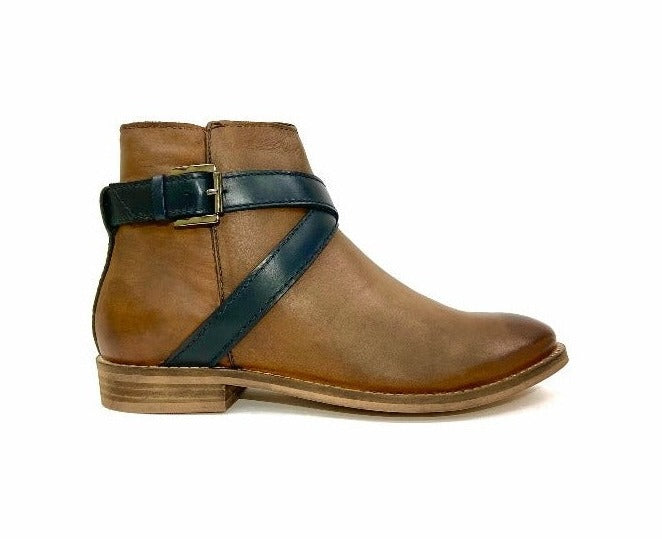 Zip-up Western Flat Ankle Bootie