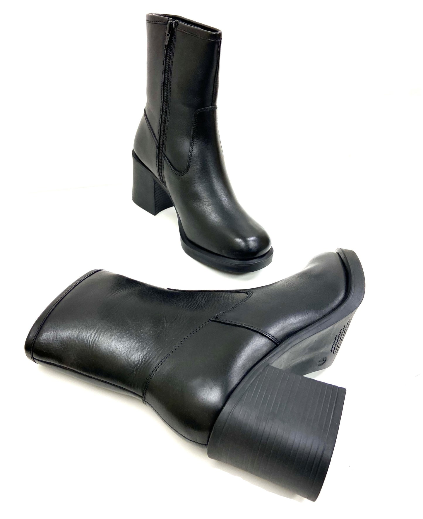 Square Block Heel Platform Zippered Boot
