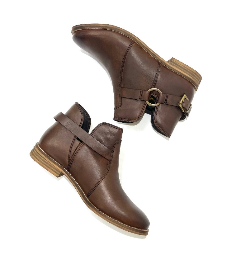 Vintage Block Heel Loafer Boot Brown