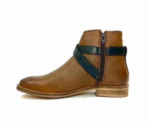 Zip-up Western Flat Ankle Bootie