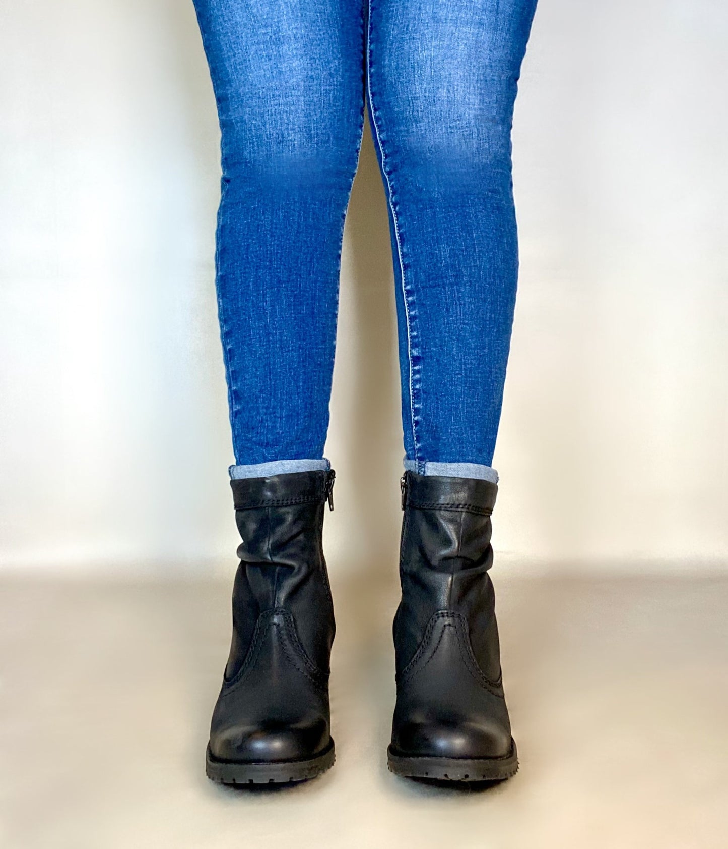Slouchy Leather Boots Black zip up