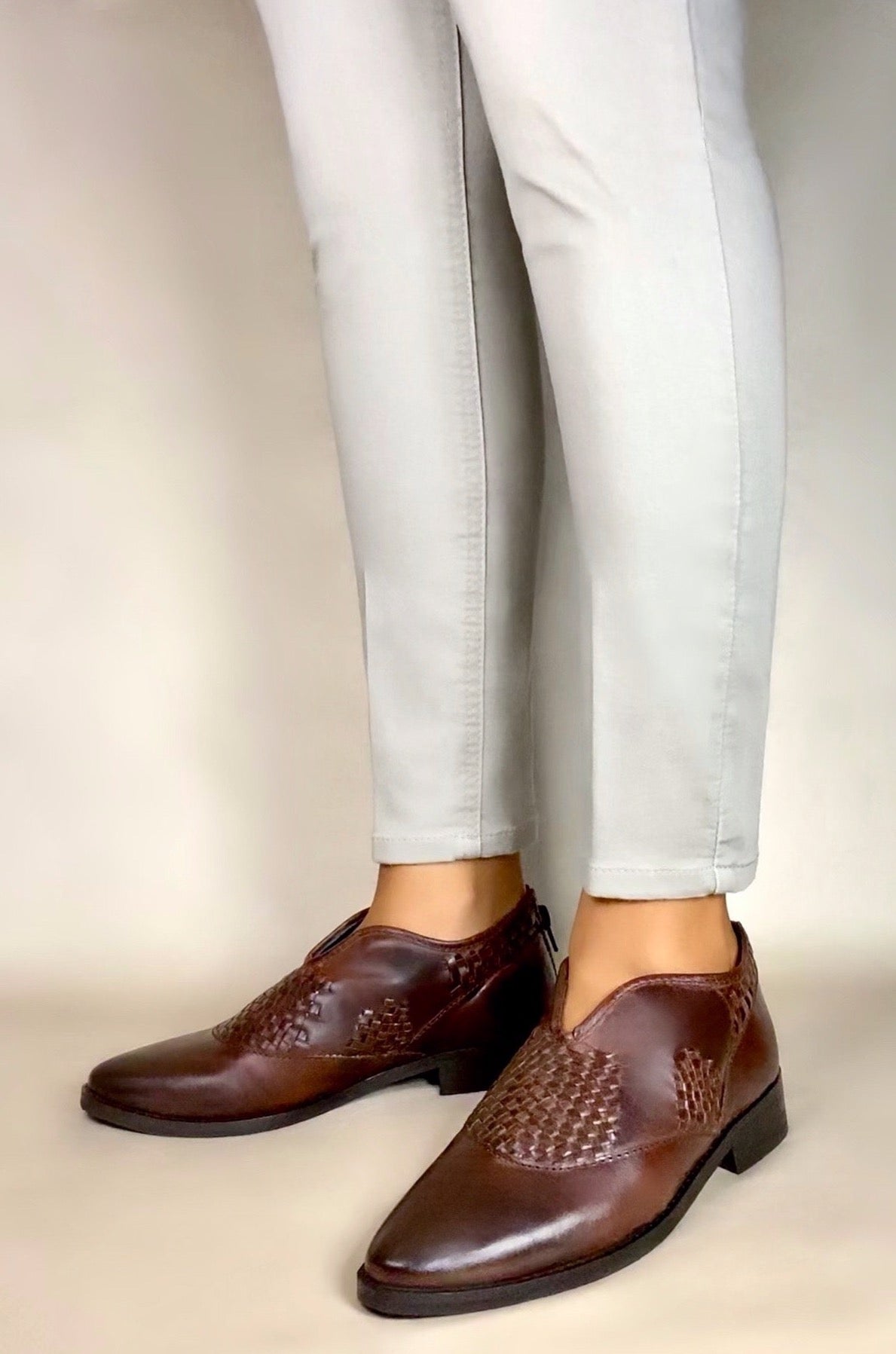 Women's Pointed Toe Elegant Dress Loafers