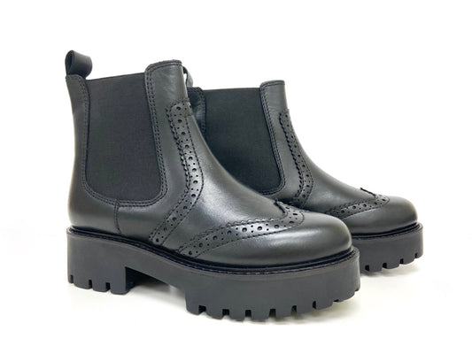 Black boots 2025 Price, Women, Fashionable, Designer, chunky.