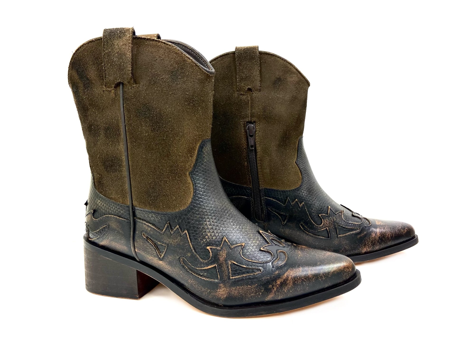 Women's Embossed Western Zippered Boot