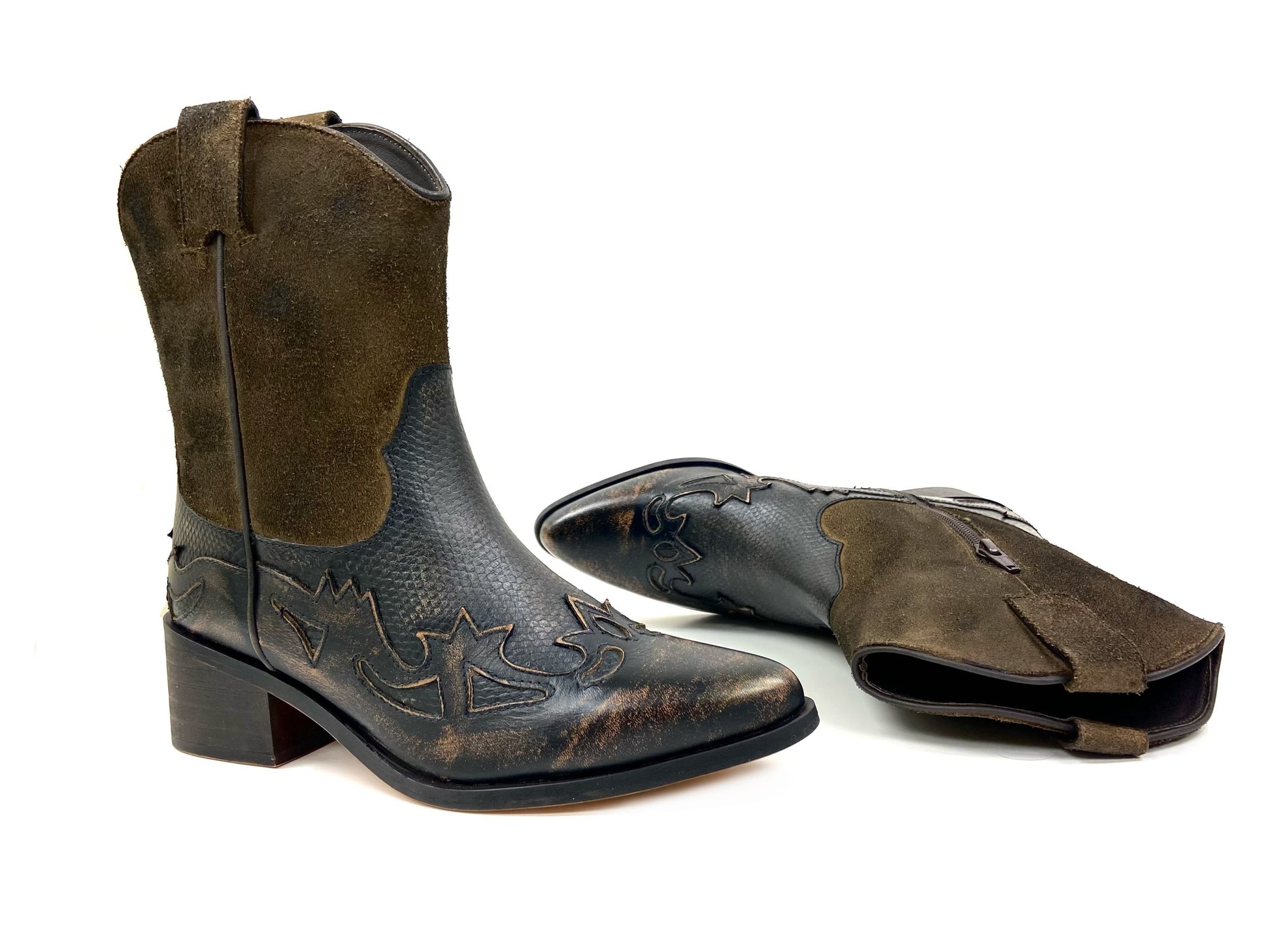 Women's Embossed Western Zippered Boot
