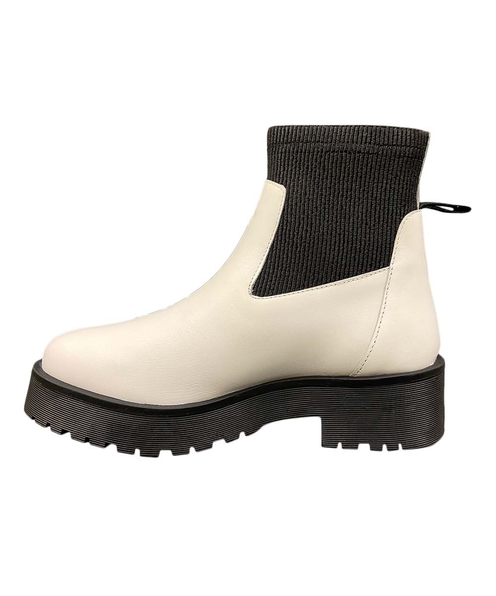 Smooth White Heeled Chunky Chelsea Boot