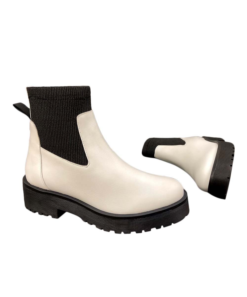 Smooth White Heeled Chunky Chelsea Boot