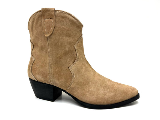Ladies Beige Western Boot Short Shaft 