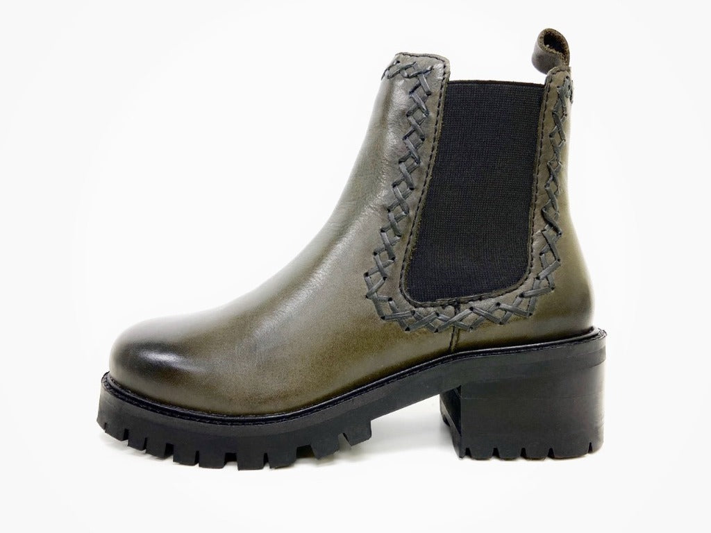 High Lugged Sole Chelsea Ankle Boots