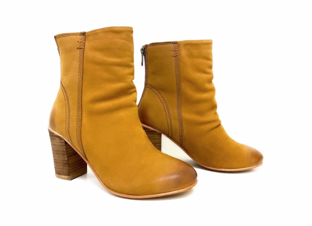 High Heel Stacked slouchy suede boot